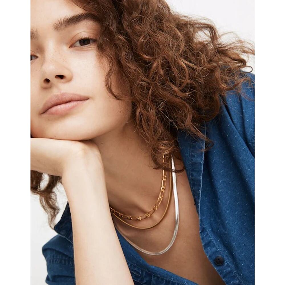 Madewell M0923 Herringbone Chain Necklace Vintage Gold One Size NWT - Picture 2 of 10